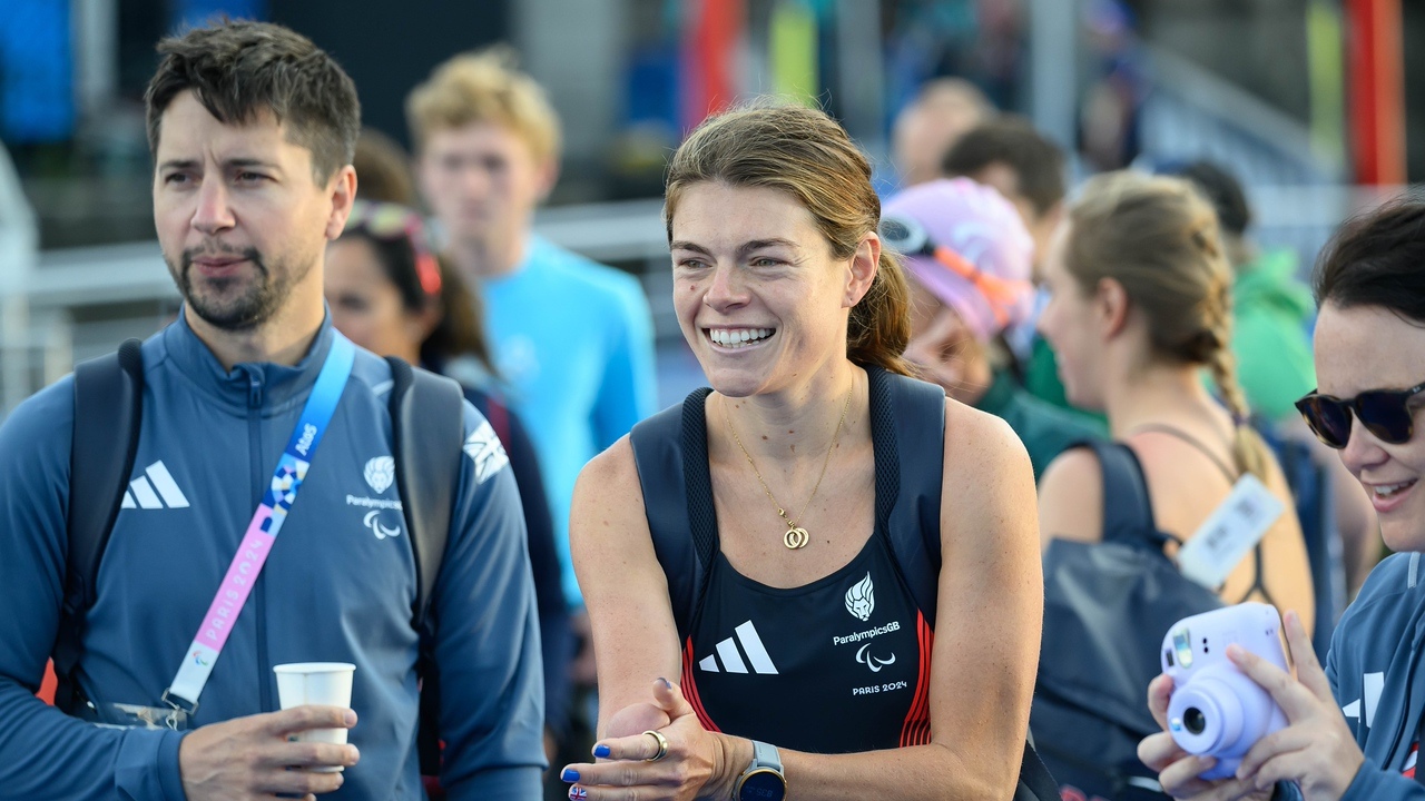 Lauren Steadman swim familiarisation paralympics paris 2024 photo credit World Triathlon