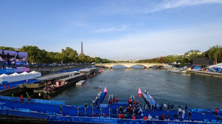 Para triathlon swim familiarisation day one Paris 2024 photo credit World Triathlon