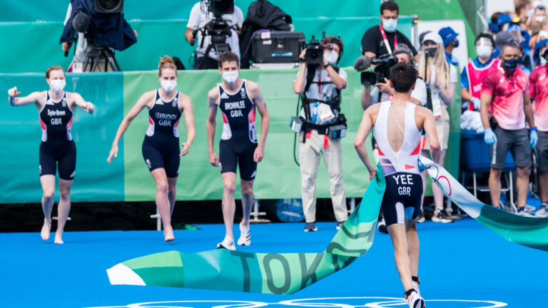 Great Britain win the first ever Olympic Games mixed relay triathlon at Tokyo 2020.